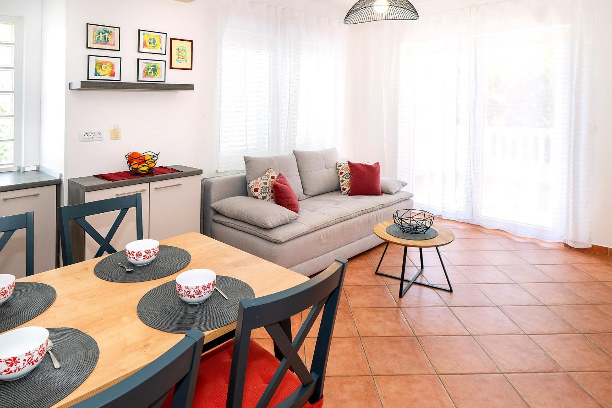 Apartments With Terrace Baska  Ruang foto